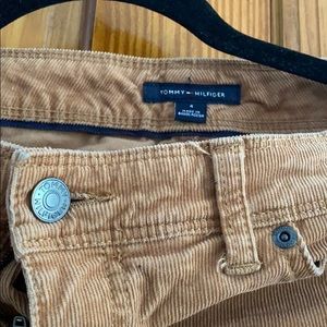 Tommy hilfigure size 4 like new wore once